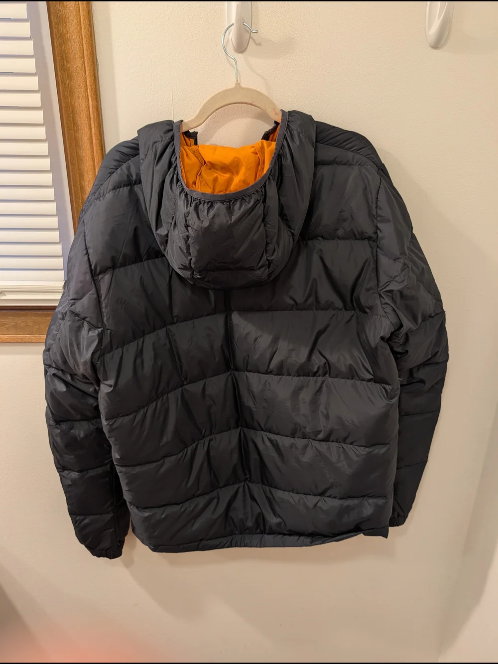Eddie Bauer lightweight insulated